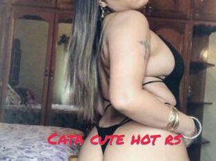 Cata_cute_hot_rs