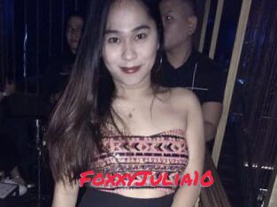 FoxxyJulia10