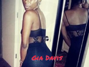 Gia_Davis