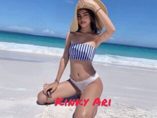 Kinky_Ari