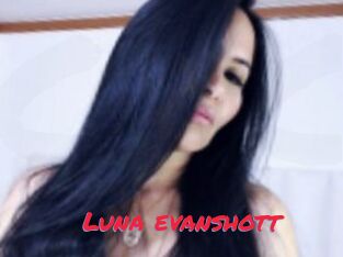 Luna_evanshott