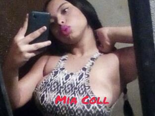 Mia_Coll