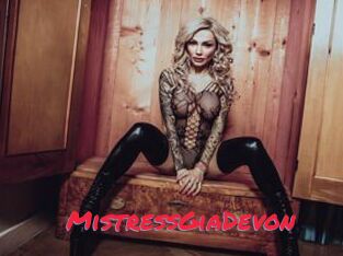 MistressGiaDevon