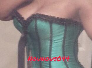 Nounous044