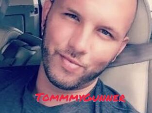 TommmyGunner